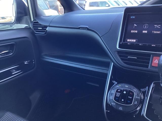 ヴォクシー ＺＳ煌　ＥＴＣ／メモリーナビ／バックモニター　アイスト　オートミラー　Ｒカメラ　オートクルーズ　地デジ　ＬＥＤライト　Ａライト　オートエアコン　ＤＶＤ可　盗難防止装置　ドライブレコーダー　３列　ＡＵＸ　ＡＢＳ（25枚目）