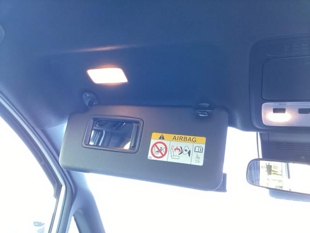 ヴォクシー ＺＳ煌　ＥＴＣ／メモリーナビ／バックモニター　アイスト　オートミラー　Ｒカメラ　オートクルーズ　地デジ　ＬＥＤライト　Ａライト　オートエアコン　ＤＶＤ可　盗難防止装置　ドライブレコーダー　３列　ＡＵＸ　ＡＢＳ（28枚目）