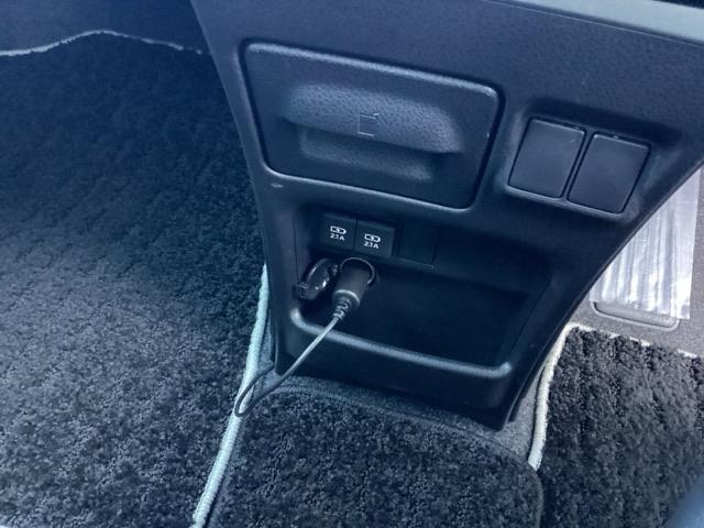 ヴォクシー ＺＳ煌　ＥＴＣ／メモリーナビ／バックモニター　アイスト　オートミラー　Ｒカメラ　オートクルーズ　地デジ　ＬＥＤライト　Ａライト　オートエアコン　ＤＶＤ可　盗難防止装置　ドライブレコーダー　３列　ＡＵＸ　ＡＢＳ（33枚目）