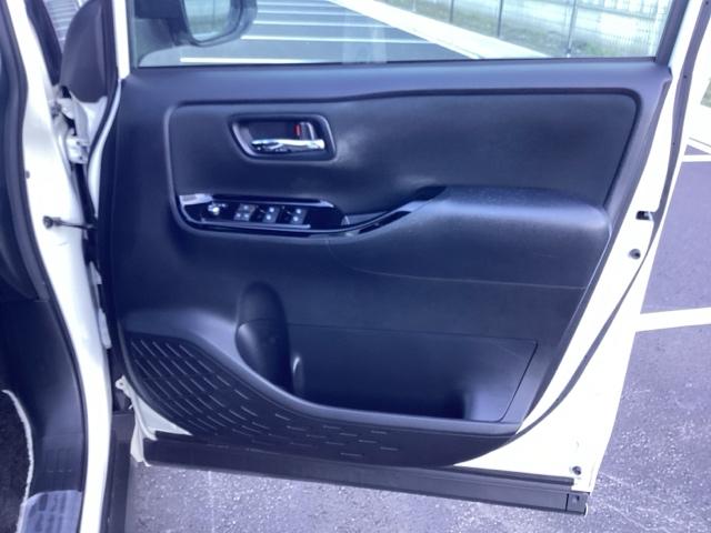 ヴォクシー ＺＳ煌　ＥＴＣ／メモリーナビ／バックモニター　アイスト　オートミラー　Ｒカメラ　オートクルーズ　地デジ　ＬＥＤライト　Ａライト　オートエアコン　ＤＶＤ可　盗難防止装置　ドライブレコーダー　３列　ＡＵＸ　ＡＢＳ（38枚目）