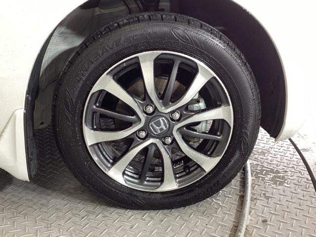 Ｎ－ＢＯＸカスタム ベースグレード　試乗車　メモリーナビ　ドラレコ　ＥＴＣ　衝突軽減Ｂ　ハイビームアシスト　ＵＳＢ　禁煙　フルセグテレビ　ＩＳＴＯＰ　ＬＥＤライト　Ｂカメラ　オートエアコン　ベンチＳ　前席シートヒーター　Ｓキー　ＥＳＣ（21枚目）