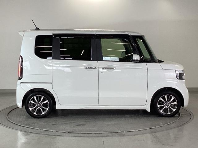 Ｎ－ＢＯＸカスタム ベースグレード　試乗車　メモリーナビ　ドラレコ　ＥＴＣ　衝突軽減Ｂ　ハイビームアシスト　ＵＳＢ　禁煙　フルセグテレビ　ＩＳＴＯＰ　ＬＥＤライト　Ｂカメラ　オートエアコン　ベンチＳ　前席シートヒーター　Ｓキー　ＥＳＣ（31枚目）
