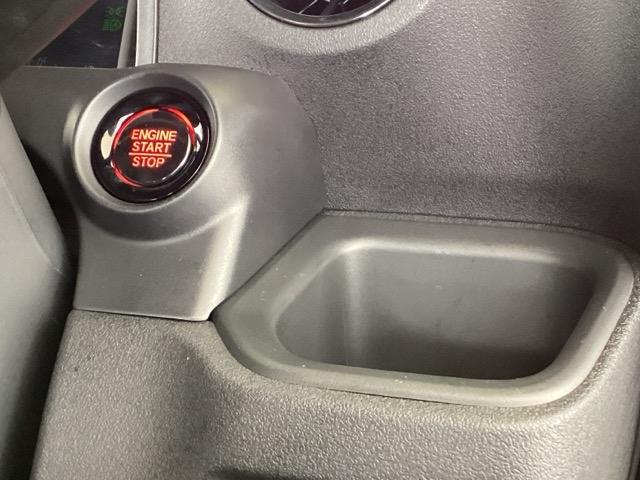 Ｎ－ＢＯＸカスタム ベースグレード　試乗車　メモリーナビ　ドラレコ　ＥＴＣ　衝突軽減Ｂ　ハイビームアシスト　ＵＳＢ　禁煙　フルセグテレビ　ＩＳＴＯＰ　ＬＥＤライト　Ｂカメラ　オートエアコン　ベンチＳ　前席シートヒーター　Ｓキー　ＥＳＣ（41枚目）