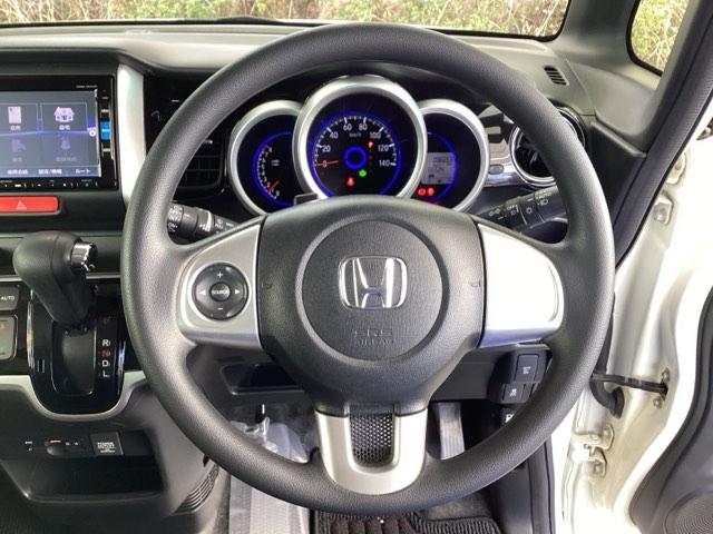 N-BOXカスタム G・Lパッケージ 純正メモリーナビ パワースライドドア エコモード 両側スライド片側電動 セキュリティー PW 横滑り防止装置付き ナビTV エアバック メンテナンスノート ベンチ席 スマキー キーレスエントリー(14枚目)