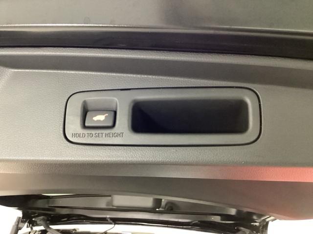 �e�[���Q�[�g���d���ŊJ�ł��A�ו��Ȃǂŗ��肪�ӂ������Ă���Ƃ��ȂǕ֗��Ɏg���܂�