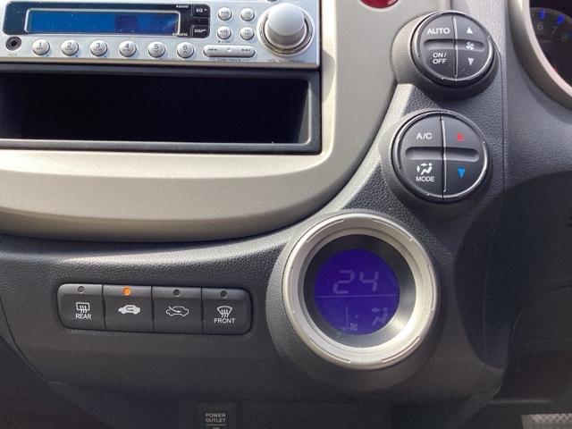 �t���I�[�g�G�A�R���͊�]�̉��x�ݒ�ŕ��̉��x�����ʂ����������ŔN�����K�ł��B