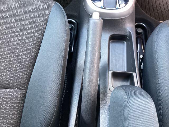 �V���v���łƂĂ��g���₷���t���A�V�t�g�ɁA�p�[�L���O�u���[�L�̓n���h�^�C�v�̃T�C�h�u���[�L�ł��B