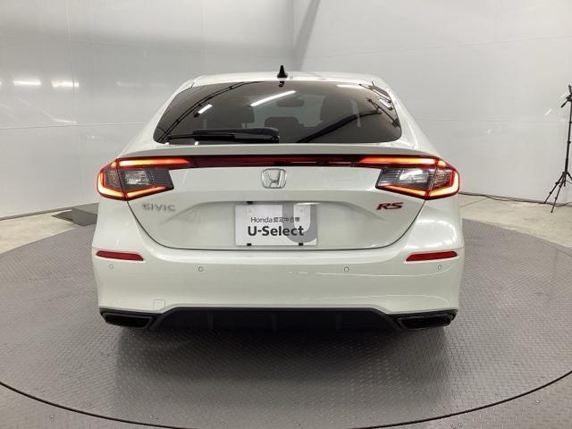 ���ꂪ�t�����₷�������K���X�ɂ̓������C�p�[���t���Ă��܂��B�t�����g�̃��C�p�[���n�m�̎��̓V�t�g���o�[�����o�[�X�ɓ����ƃ������C�p�[�������N���č쓮�A�N�����[�Ȏ��E���ۂĂ܂�