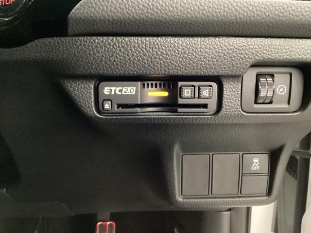 �d�s�b�t���Ă܂��B�d�s�b���g�p�\�ȓ��H�ʍs���̓L���b�V�����X�ŃX�}�[�g�ɑ��s�ł��܂��B�ăZ�b�g�A�b�v���Ĕ[�Ԓv���܂�