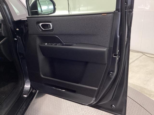 �{�f�B�[��C���e���A�͐��X�^�b�t������䒚�J�ɖ����A�N���[�j���O���Ă��܂�