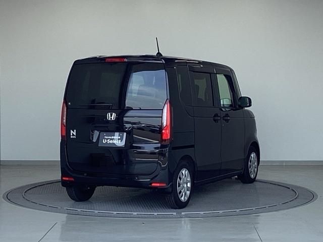 ベースグレード　試乗車／ＥＴＣ／純正ナビ／バックモニター／ホンダセンシング　Ｂｌｕｅｔｏｏｔｈ音楽　オートブレーキ　車線維持支援システム　パーキングセンサー　アダクティブクルーズコントロール　ＵＳＢ入力　Ｗエアバッグ（画像5）