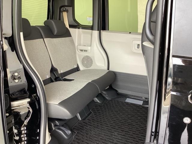 ベースグレード　試乗車／ＥＴＣ／純正ナビ／バックモニター／ホンダセンシング　Ｂｌｕｅｔｏｏｔｈ音楽　オートブレーキ　車線維持支援システム　パーキングセンサー　アダクティブクルーズコントロール　ＵＳＢ入力　Ｗエアバッグ（画像11）