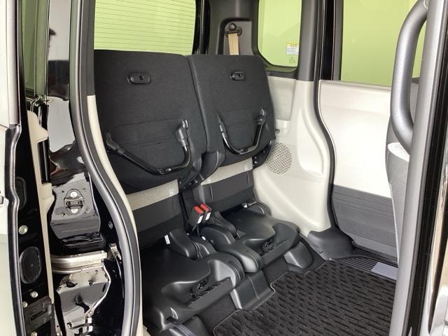 ベースグレード　試乗車／ＥＴＣ／純正ナビ／バックモニター／ホンダセンシング　Ｂｌｕｅｔｏｏｔｈ音楽　オートブレーキ　車線維持支援システム　パーキングセンサー　アダクティブクルーズコントロール　ＵＳＢ入力　Ｗエアバッグ（画像19）