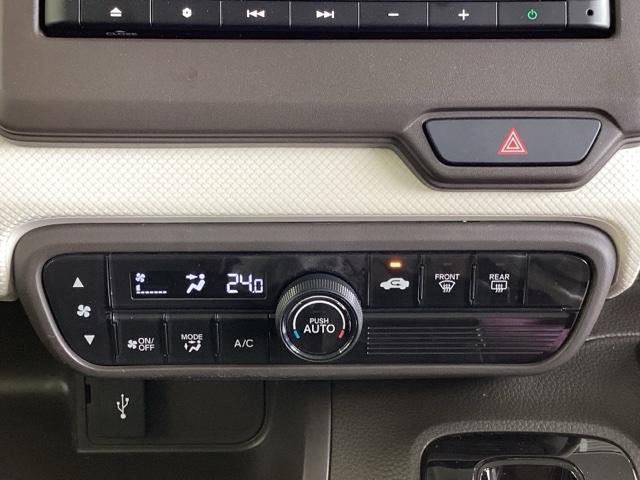Ｇ　純正ナビ／バックモニター／ホンダセンシング　電格ミラー　ブルートゥース　キーレスエントリー　ダブルエアバック　ＡＣＣ　盗難防止システム　Ａライト　Ｂカメラ　ベンチシート　ＥＳＣ　ＬＥＤヘッドライト（画像16）