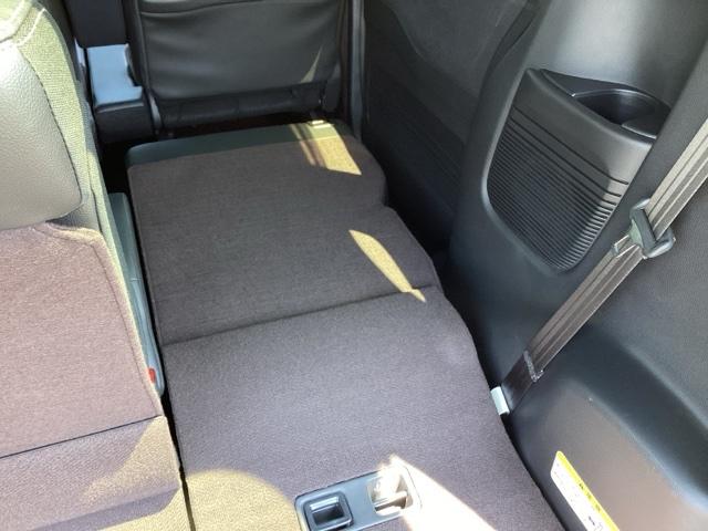 Ｇ・Ｌターボホンダセンシング　メモリーナビ　ＥＴＣ　リアカメラ　シートヒーター　リヤビューカメラ　左右電動スライド　ｉストップ　ＤＶＤ再生機能　スマートキーシステム　パワーウィンドウ　Ｂｌｕｅｔｏｏｔｈ　アダプティブクルコン　ＰＳ（画像20）