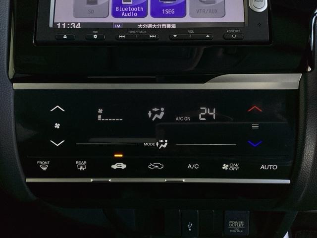 Ｌパッケージ　ＥＴＣ／純正ナビ／バックモニター　ＵＳＢ接続　運転席エアバッグ　電動格納式ミラー　インテリキー　リアカメラ　Ｂｌｕｅｔｏｏｔｈ　オートクルーズ　サイドエアバッグ　ＥＴＣ付き　ナビＴＶ　助手席エアバッグ（画像16）