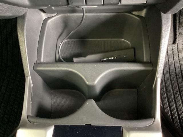 １３Ｇ・Ｓホンダセンシング　ＥＴＣ／純正ナビ／バックモニター／ホンダセンシング　ＡＡＣ　記録簿　クルコン　ブルートゥース　Ｗエアバッグ　ドライブレコーダー装着車　スマ－トキ－　サイドエアバック　フルセグＴＶ　ＬＥＤヘッド　ＤＶＤ（画像28）