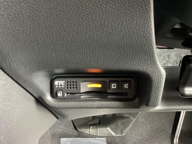 １３Ｇ・Ｓホンダセンシング　ＥＴＣ／純正ナビ／バックモニター／ホンダセンシング　ＡＡＣ　記録簿　クルコン　ブルートゥース　Ｗエアバッグ　ドライブレコーダー装着車　スマ－トキ－　サイドエアバック　フルセグＴＶ　ＬＥＤヘッド　ＤＶＤ（画像29）
