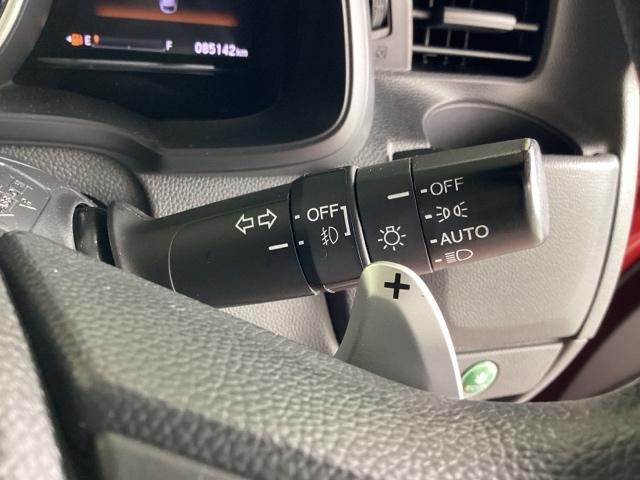 １３Ｇ・Ｓホンダセンシング　ＥＴＣ／純正ナビ／バックモニター／ホンダセンシング　ＡＡＣ　記録簿　クルコン　ブルートゥース　Ｗエアバッグ　ドライブレコーダー装着車　スマ－トキ－　サイドエアバック　フルセグＴＶ　ＬＥＤヘッド　ＤＶＤ（画像36）