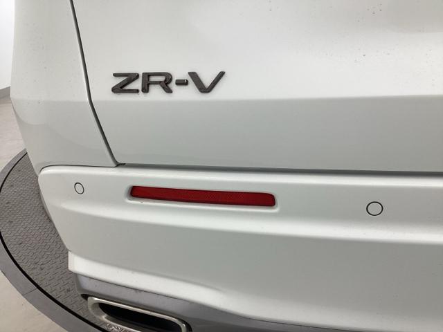 ｅ：ＨＥＶＺ　ＥＴＣ／純正ナビ／バックモニター／ホンダセンシング／全周囲カメラ　サイドカメラ　フロントカメラ　黒革シート　レーンキープ　Ｐセンサー　Ｐシート　フルセグテレビ　整備記録簿　ＵＳＢ　オートエアコン（画像43）