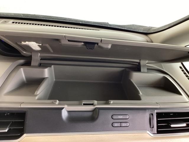 ハイブリッド・Ｇホンダセンシング　ＥＴＣ車載器（ナビ連動）ＨｏｎｄａＳＥＮＳＩＮＧＨｏｎｄａスマートキーシステム＋イモビライザー左側パワースライドドア右側パワースライドドア　地上デジタル　ブレーキサポート　レーンキープ　ナビＴＶ（画像31）