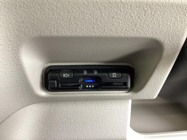 ベースグレード　試乗車／ＥＴＣ／純正ナビ／バックモニター／ホンダセンシング　ｂｌｕｅｔｏｏｔｈ　レーダーブレーキ　ベンチシ－ト　レーダークルーズコントロール　セキュリティアラーム　キーレスエントリー　フルセグテレビ（画像29）