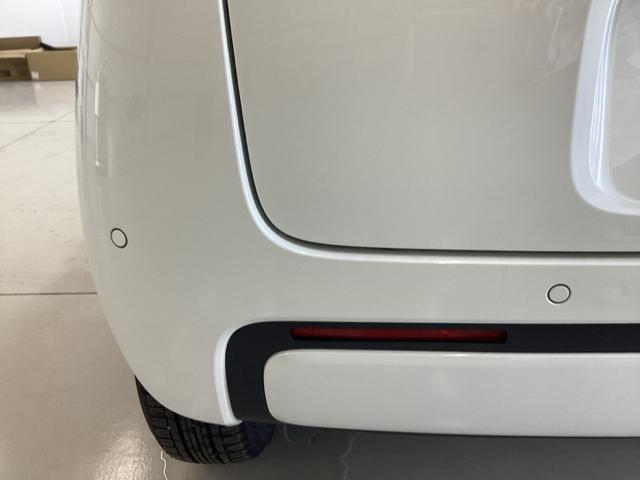ｅ：Ｇ　試乗車／急速充電ポート／ＥＴＣ／ディスプレイオーディオ／バックモニター／ホンダセンシング　Ｂｌｕｅｔｏｏｔｈ　アダプティブクルーズコントロール　バックカメラ　ＬＥＤヘッドライト　パーキングセンサー（画像42）