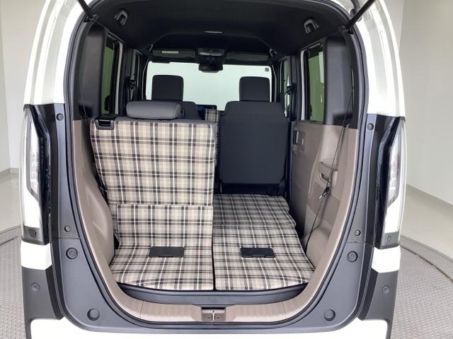ベースグレード　ＥＴＣ／純正ナビ／バックモニター／ホンダセンシング　運転席シートヒーター　衝突被害軽減ブレーキ　スマ－トキ－　エアコン　横滑り防止機能　Ｒカメラ　ベンチシート　ＬＥＤ　キーレス　フルセグＴＶ　ナビＴＶ（画像8）
