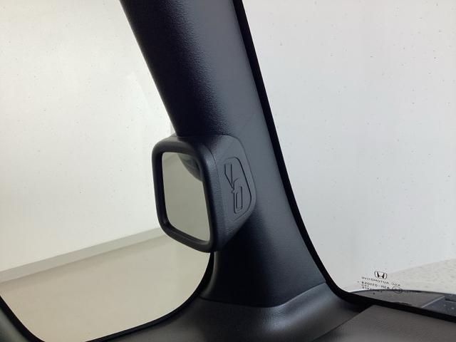 ベースグレード　ＥＴＣ／純正ナビ／バックモニター／ホンダセンシング　運転席シートヒーター　衝突被害軽減ブレーキ　スマ－トキ－　エアコン　横滑り防止機能　Ｒカメラ　ベンチシート　ＬＥＤ　キーレス　フルセグＴＶ　ナビＴＶ（画像29）