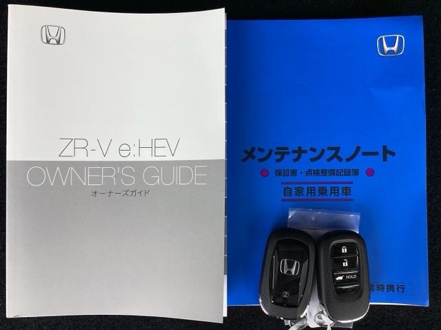 ｅ：ＨＥＶＺ特別仕様車ブラックスタイル　ＢＯＳＥプレミアムサウンドシステム／試乗車／ＥＴＣ／純正ナビ／バックモニター／ホンダセンシング／全周囲カメラ　衝突軽減装置　電動テールゲート　前後障害物センサー　レーダークルーズコントロール　Ｐシート（画像40）
