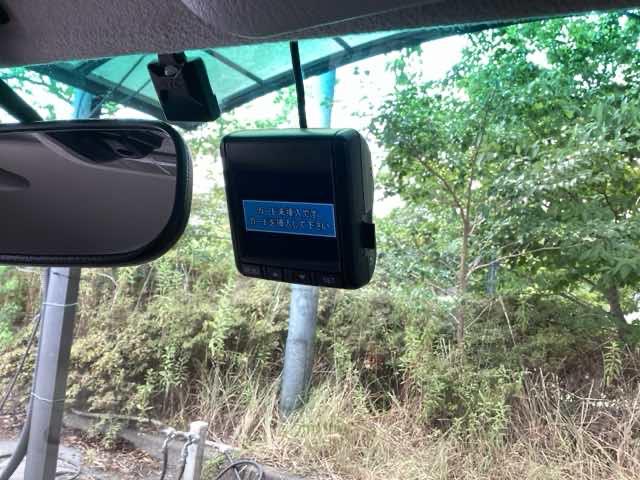 Ｇ　ＡＭ／ＦＭ付きＣＤチューナー　キーレスエントリー　ドライブレコーダー　Ｐウインドウ　運転席エアバッグ　ＡＢＳ付　ドラレコ　エアコン　両側スライドドア　パワーステアリング　キーレス付　助手席エアバック（画像14）