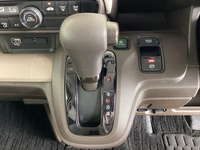 Ｇ　試乗車／純正ナビゲーション／純正ドライブレコーダー　電格ミラー　セキュリティアラーム　ワンオ－ナ－　ＥＴＣ車載器　Ｂｌｕｅｔｏｏｔｈ　アダプティブクルーズコントロール　横滑り防止　レーンキープアシスト（画像12）