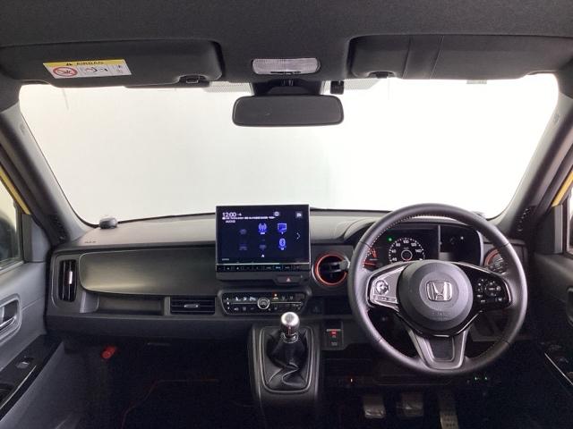 ＲＳ　６ＭＴ／ＥＴＣ／純正ナビ／バックモニター／ホンダセンシング　地デジフルセグ　助手席エアバッグ　電動格納式ドアミラー　ナビ＆ＴＶ　ＵＳＢポート　ＢＴオーディオ　ＶＳＡ　スマキー　キーフリー　シートＨ（画像2）