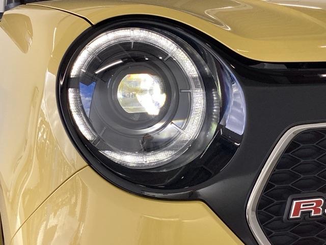 ＲＳ　６ＭＴ／ＥＴＣ／純正ナビ／バックモニター／ホンダセンシング　地デジフルセグ　助手席エアバッグ　電動格納式ドアミラー　ナビ＆ＴＶ　ＵＳＢポート　ＢＴオーディオ　ＶＳＡ　スマキー　キーフリー　シートＨ（画像37）