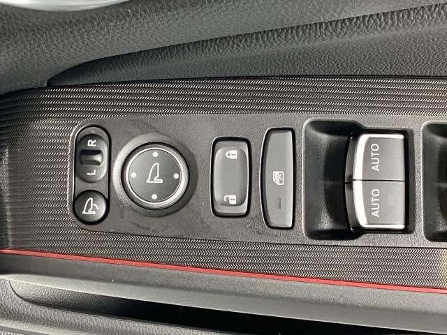 ＲＳ　試乗車／６ＭＴ／ＥＴＣ／純正ナビ／バックモニター／ホンダセンシング／ＢＯＳＥプレミアムサウンド／レブマッチシステム　横滑り防止　オートエアコン　ＡＢＳ　ＢＴ接続　電動シ－ト　ドラレコ　レーンキープ（画像22）