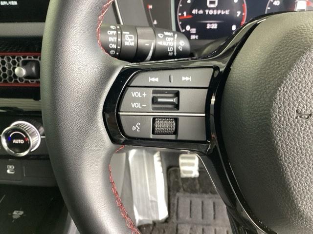 ＲＳ　試乗車／６ＭＴ／ＥＴＣ／純正ナビ／バックモニター／ホンダセンシング／ＢＯＳＥプレミアムサウンド／レブマッチシステム　横滑り防止　オートエアコン　ＡＢＳ　ＢＴ接続　電動シ－ト　ドラレコ　レーンキープ（画像30）