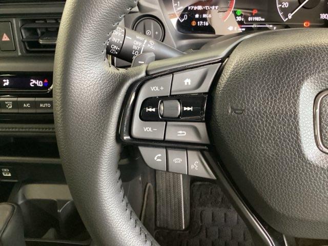 Ｚ＋ブラックスタイル　試乗車／ＥＴＣ／純正ナビ／バックモニター／ホンダセンシング　サイドカーテンエアバック　イモビライザー　フルオートエアコン　フルセグ　レーダークルコン　Ｐセンサー　リアカメラ　電動格納ドアミラー　ＵＳＢ（画像24）