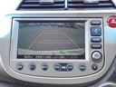 ナビプレミアムセレクション　運転席エアバッグ　ＤＶＤ再生　ＥＴＣ車載器　ＡＵＴＯエアコン　ワンセグ　リヤカメラ　オートクルーズ　パワーウィンドウ　スマキー　パワーステアリング　ナビ・ＴＶ　キーレス（12枚目）