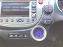 ナビプレミアムセレクション　運転席エアバッグ　ＤＶＤ再生　ＥＴＣ車載器　ＡＵＴＯエアコン　ワンセグ　リヤカメラ　オートクルーズ　パワーウィンドウ　スマキー　パワーステアリング　ナビ・ＴＶ　キーレス（22枚目）