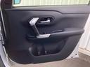 運転席ドア　収納ポケット