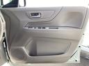 運転席ドア　収納ポケット
