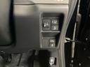 運転席から操作しやすい各種スイッチ