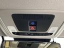 【ＳＯＳボタン】体調が悪くなったときや、事故に遭遇したとき、あおり運転にあっている時など、緊急時にボタンを押すと緊急サポートセンターにつながり、オペレーターが警察・救急への取次ぎを行います。