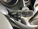 【オートライト（ＡＵＴＯ）】外の明るさをシステムが感知して、自動でヘッドライトが点灯します！ヘッドライトをつけ忘れを防ぐ便利機能です