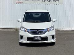ディスチャージヘッドライト（ＨＩＤ）が、夜の運転をサポートします。 6