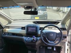 �ե���ȥ��饹���礭�����磻�ɤʻ볦�Ǳ�ž�⤷�䤹���ʤ�褦�����ꤵ��Ƥ��ޤ��� 2