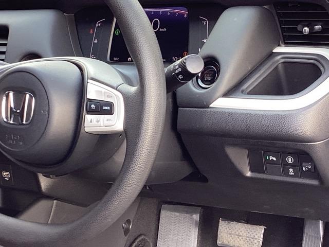 フィット ホーム　純正メモリーナビＬＥＤライト　助手席エアバッグ　ワンオーナー車　踏み間違い防止　ＥＴＣ車載器　地デジ　ＤＶＤ　Ｂカメラ　サイドエアバック　禁煙車　スマートキー　パワーウインドウ　盗難防止装置　クルコン（15枚目）