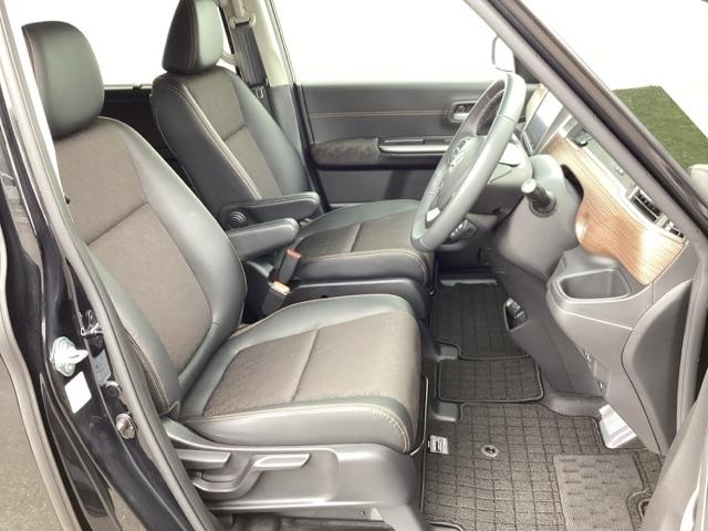 フリード＋ クロスター　純正メモリーナビＬＥＤライト　キーレス　横滑り防止　禁煙車　両側電動ドア　フルセグＴＶ　ＵＳＢ　Ｒカメ　カーテンエアバック　ドラレコ　オートクルーズコントロール　アイドリングストップ　イモビライザー（16枚目）
