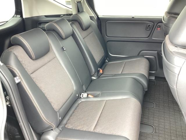 フリード＋ クロスター　純正メモリーナビＬＥＤライト　キーレス　横滑り防止　禁煙車　両側電動ドア　フルセグＴＶ　ＵＳＢ　Ｒカメ　カーテンエアバック　ドラレコ　オートクルーズコントロール　アイドリングストップ　イモビライザー（17枚目）