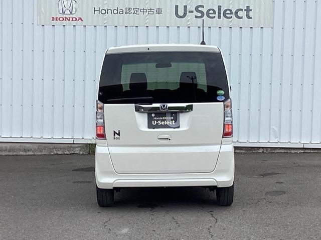Ｎ－ＢＯＸ Ｇ・Ｌパッケージ　純正メモリーナビリヤカメラ　アイドリングＳＴ　盗難防止　プッシュスタートスマートキー　ナビＴＶ　バックモニタ　オートエアコン　キーレスエントリー　横滑防止　Ｗエアバック　ベンチシート　パワステ　ＥＴＣ（9枚目）